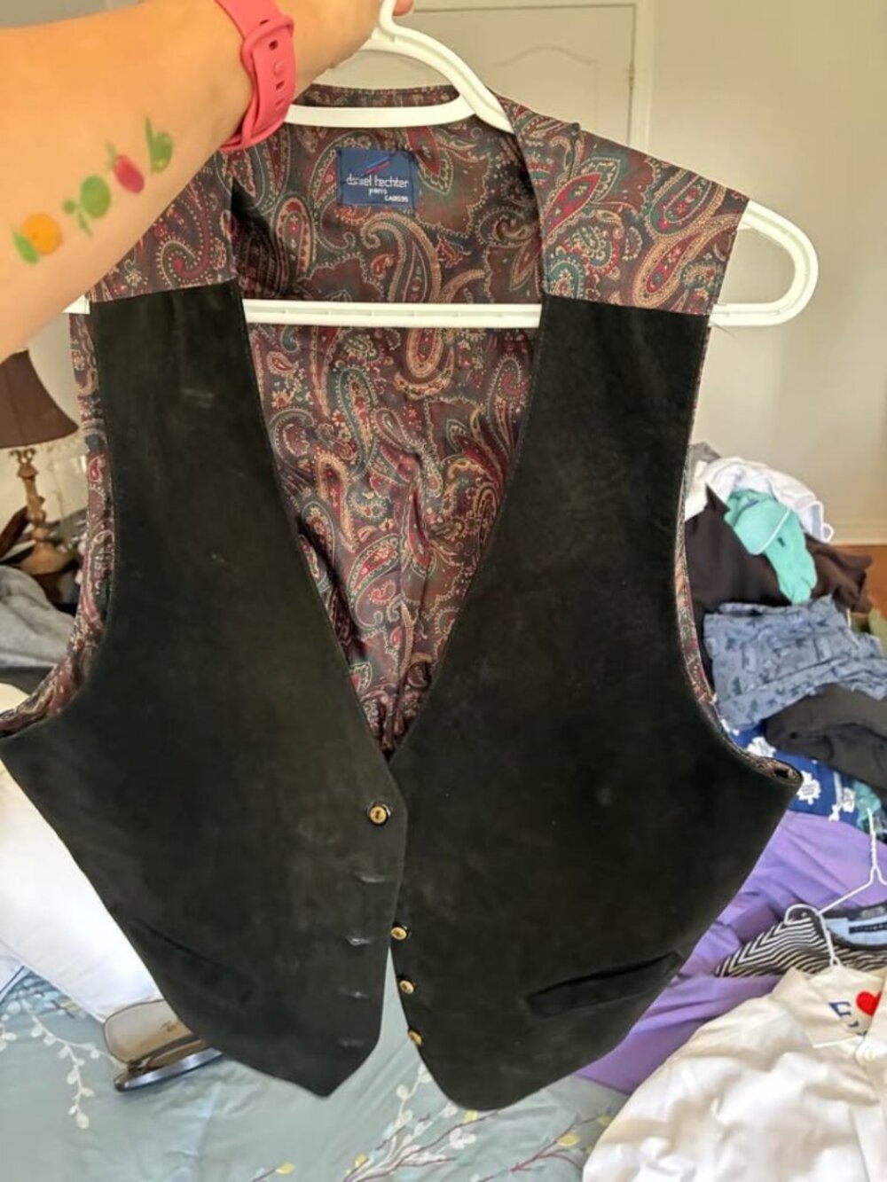 Vintage Daniel Hechter Paris Black Suede Leather Vest Paisley Back Large